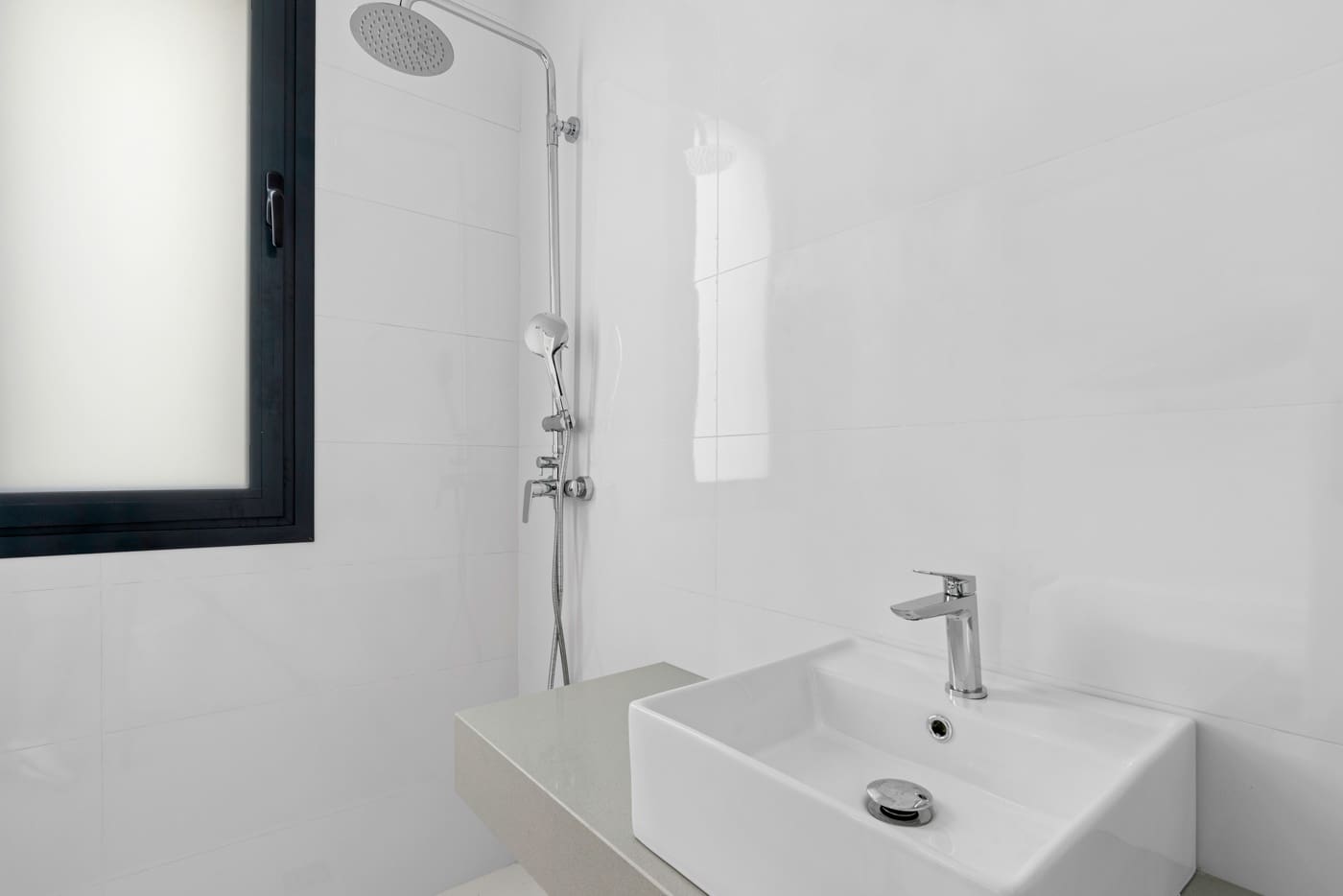 4 soverom Villa til salgs i Alicante by med svømmebasseng garasje - € 770 000 (Ref: 8252091)