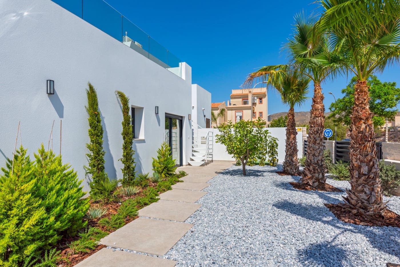 4 slaapkamer Villa te koop in El Campello met zwembad garage - € 1.390.000 (Ref: 8474044)