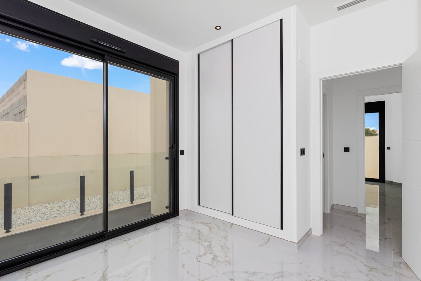 3 bedroom Villa for sale in Ciudad Quesada with pool garage - € 719,000 (Ref: 8759894)