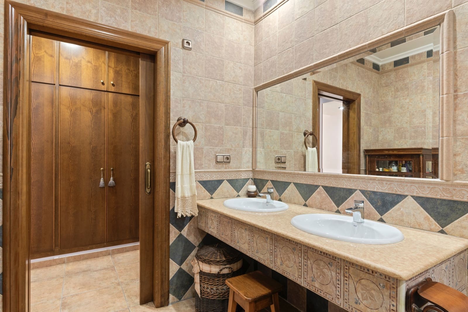 3 sypialnia Finka/Dom wiejski na sprzedaż w Alquerias z garażem - 370 000 € (Ref: 8862625)