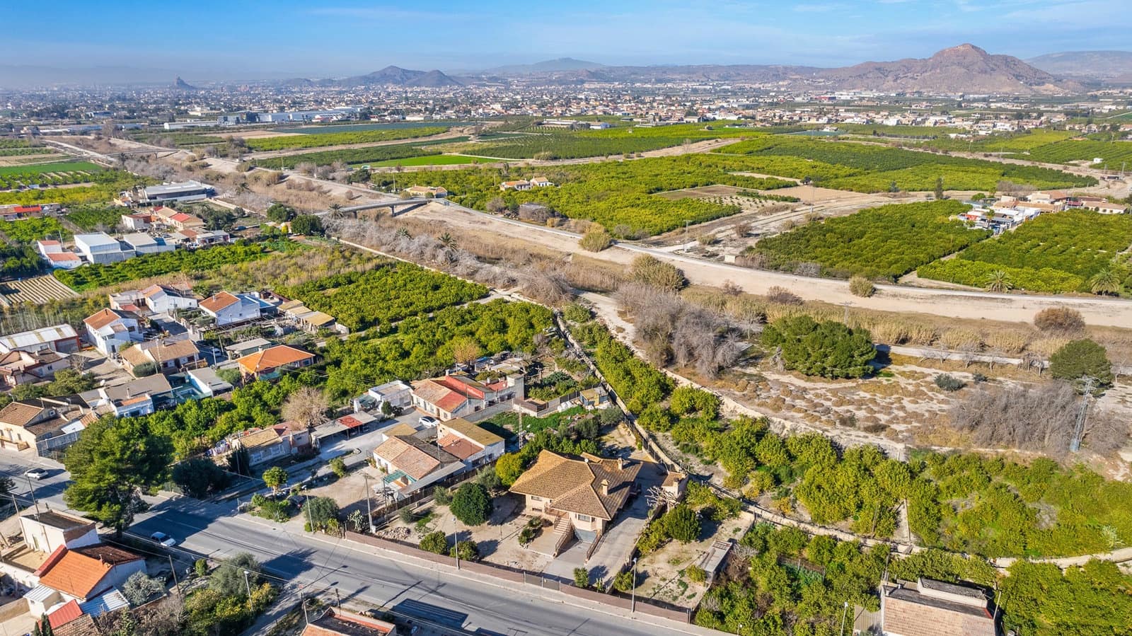 3 soveværelse Finca/Landehus til salg i Beniel med garage - € 370.000 (Ref: 8862625)