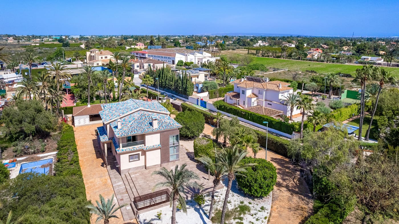 5 soveværelse Villa til salg i Elche / Elx med garage - € 930.000 (Ref: 8976456)