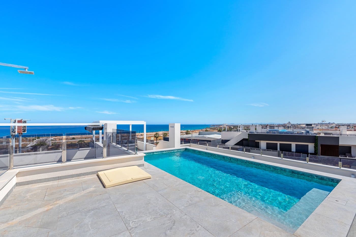 3 Zimmer Penthouse zu verkaufen in Orihuela Costa mit Pool Garage - 1.115.000 € (Ref: 9026802)