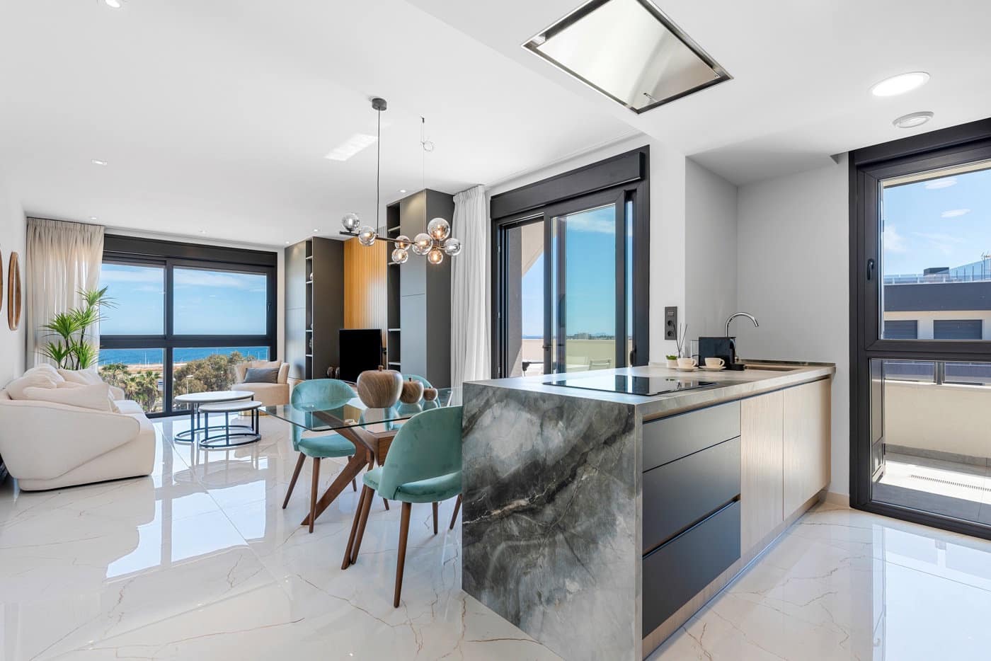 3 Zimmer Penthouse zu verkaufen in Orihuela Costa mit Pool Garage - 1.115.000 € (Ref: 9026802)