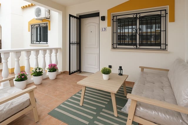 3 soverom Hus til salgs i Los Balcones - Los Altos, Orihuela med svømmebasseng - € 288 000 (Ref: 9076121)