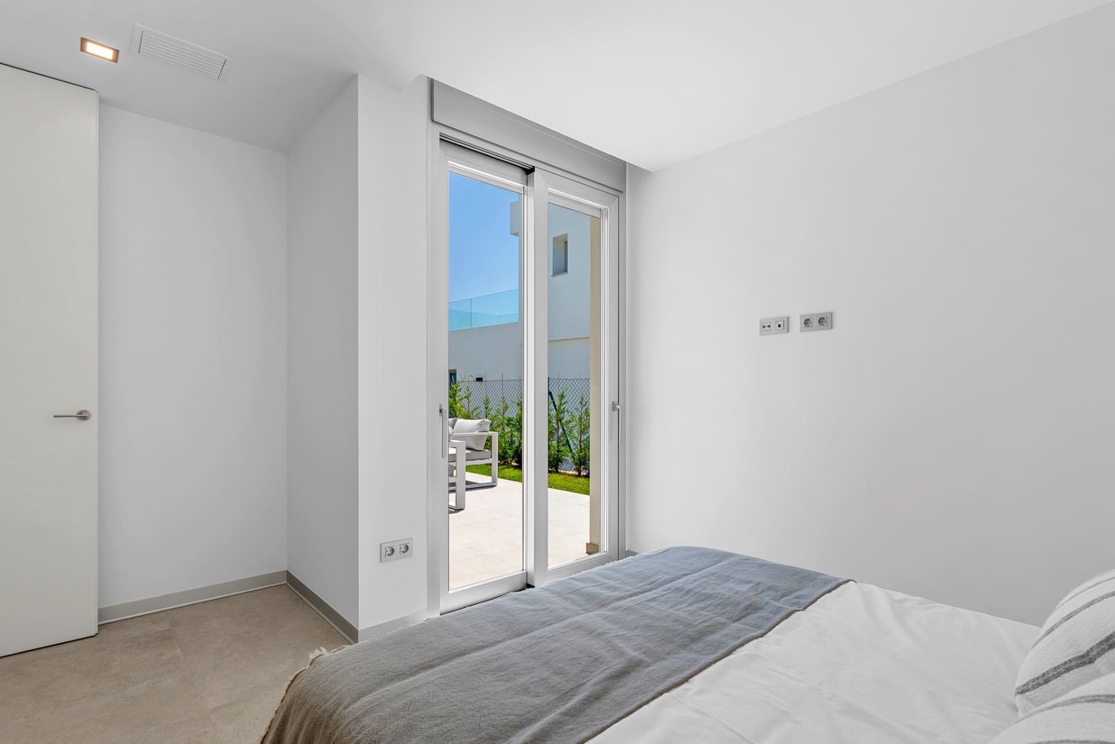 3 bedroom Villa for sale in Finestrat with pool - € 860,000 (Ref: 9099089)