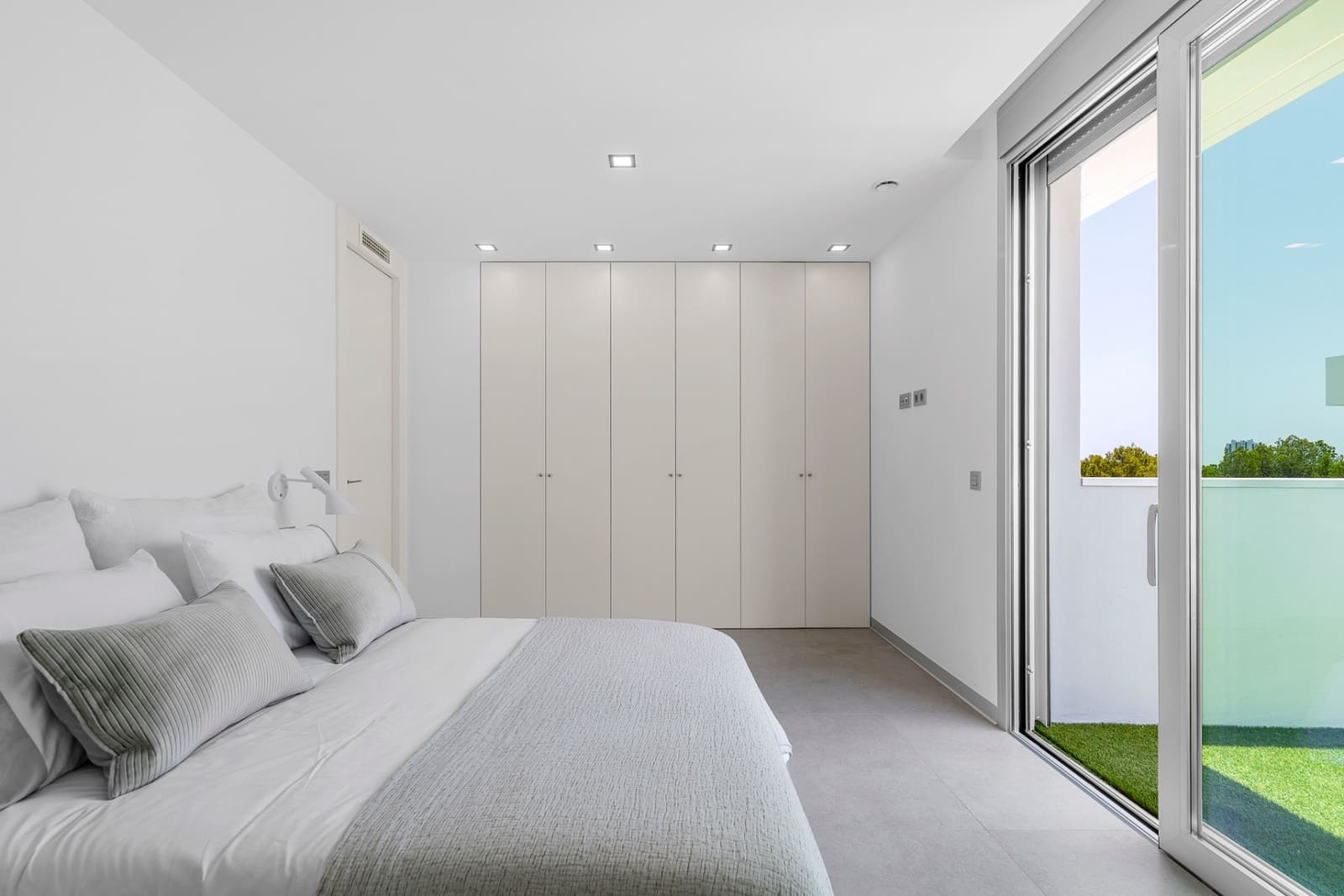 3 bedroom Villa for sale in Finestrat with pool - € 860,000 (Ref: 9099089)