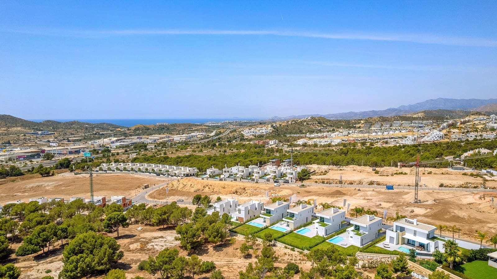 Chalet de 3 habitaciones en Finestrat en venta con piscina - 780.000 € (Ref: 9099090)