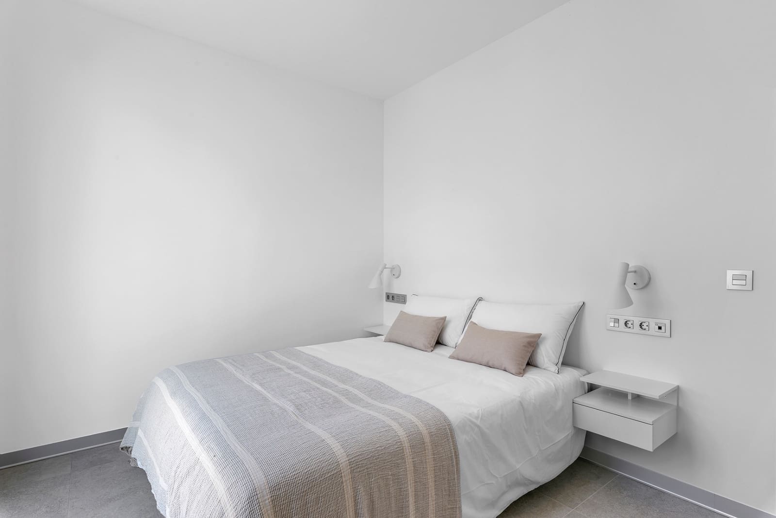 Chalet de 3 habitaciones en Finestrat en venta con piscina - 780.000 € (Ref: 9099090)