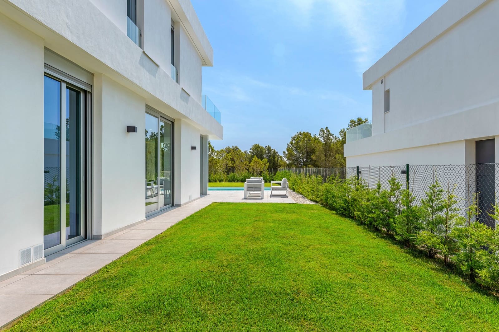 Chalet de 3 habitaciones en Finestrat en venta con piscina - 780.000 € (Ref: 9099090)