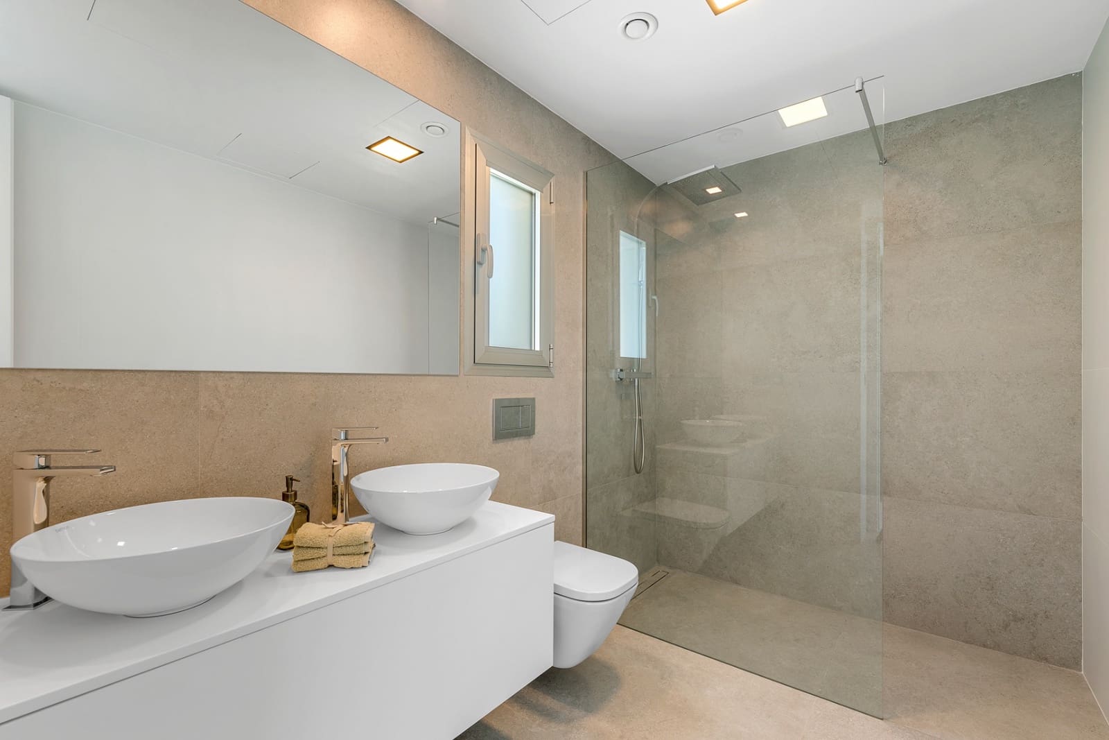 Chalet de 3 habitaciones en Finestrat en venta con piscina - 780.000 € (Ref: 9099090)