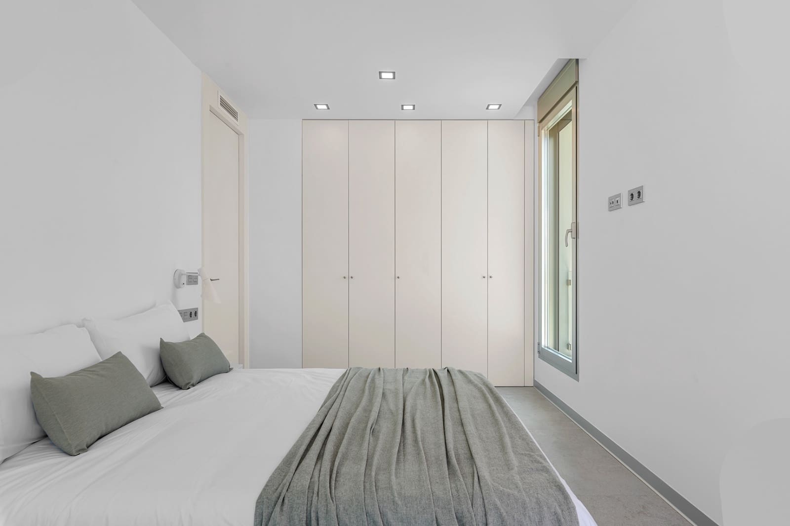 Chalet de 3 habitaciones en Finestrat en venta con piscina - 780.000 € (Ref: 9099090)