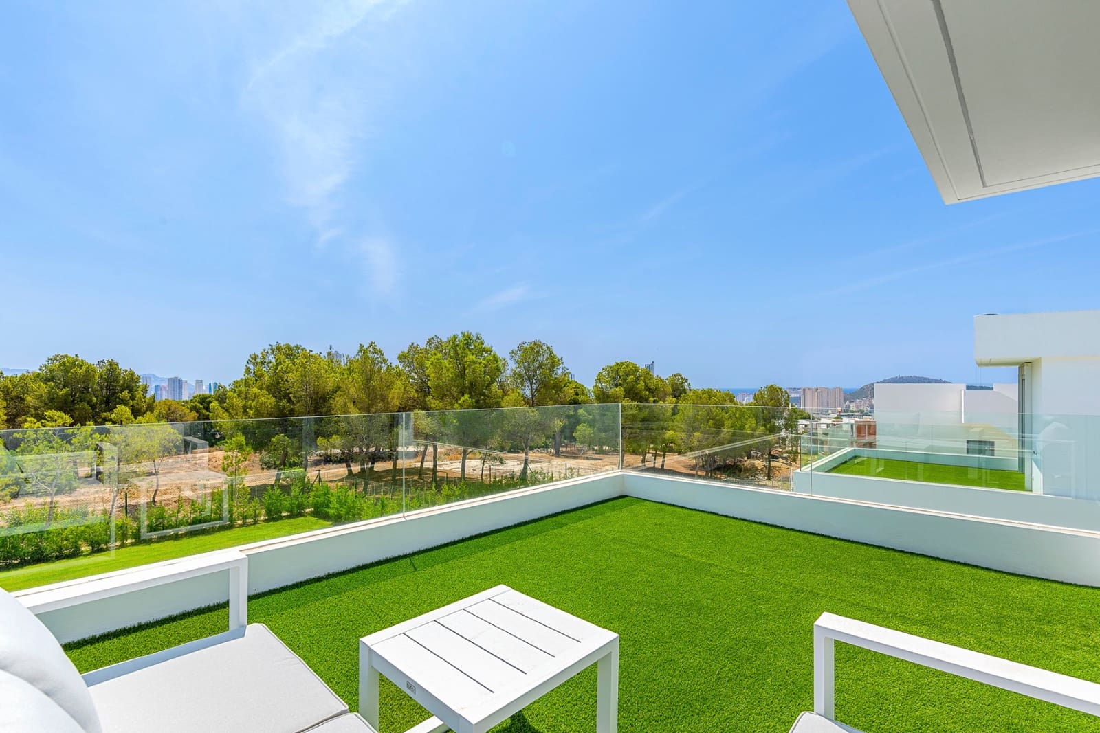 Chalet de 3 habitaciones en Finestrat en venta con piscina - 780.000 € (Ref: 9099090)