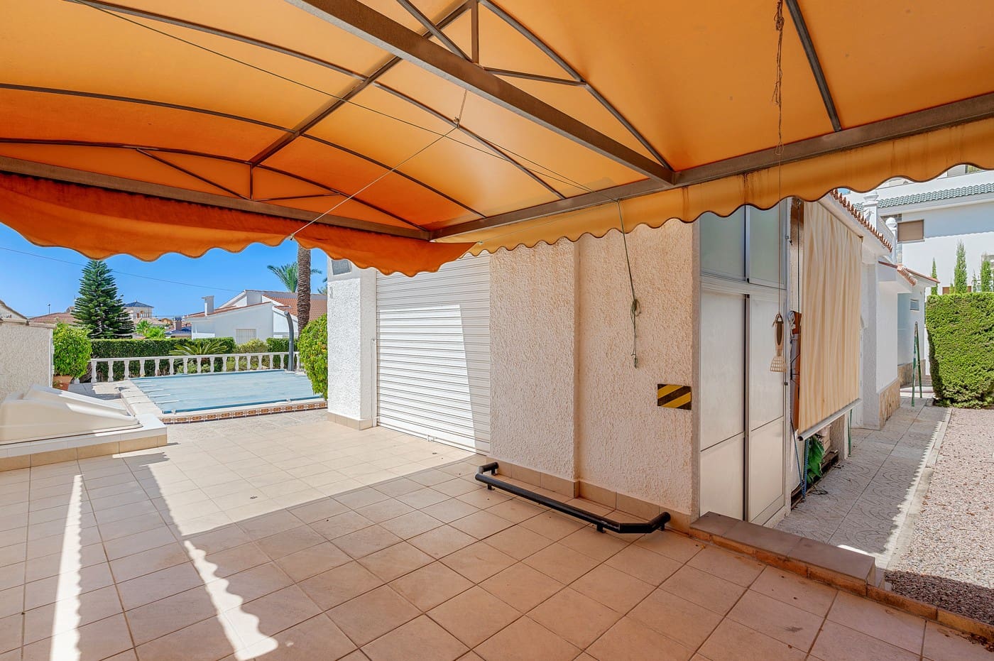 3 bedroom Villa for sale in Ciudad Quesada with pool garage - € 490,000 (Ref: 9137092)