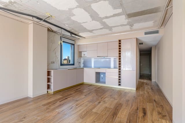 2 makuuhuone Huoneisto myytävänä paikassa Puerto Deportivo, Guardamar del Segura mukana uima-altaan 
autotalli - 309 000 € (Ref: 9163723)