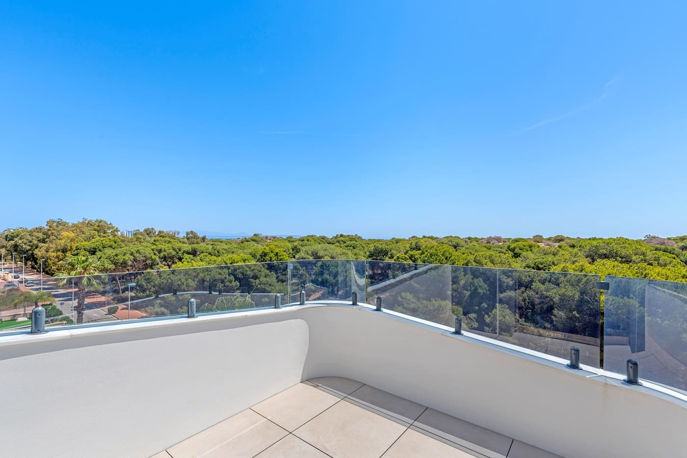 2 chambre Appartement à vendre à Guardamar del Segura avec piscine garage - 309 000 € (Ref: 9163723)