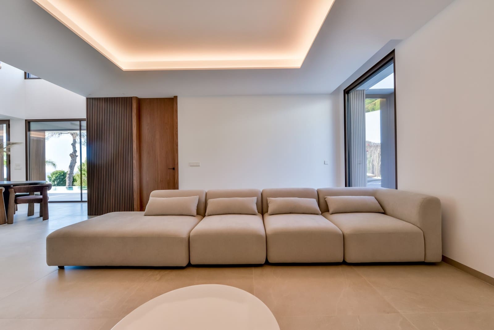 4 bedroom Villa for sale in Altea with pool garage - € 2,795,000 (Ref: 9272341)