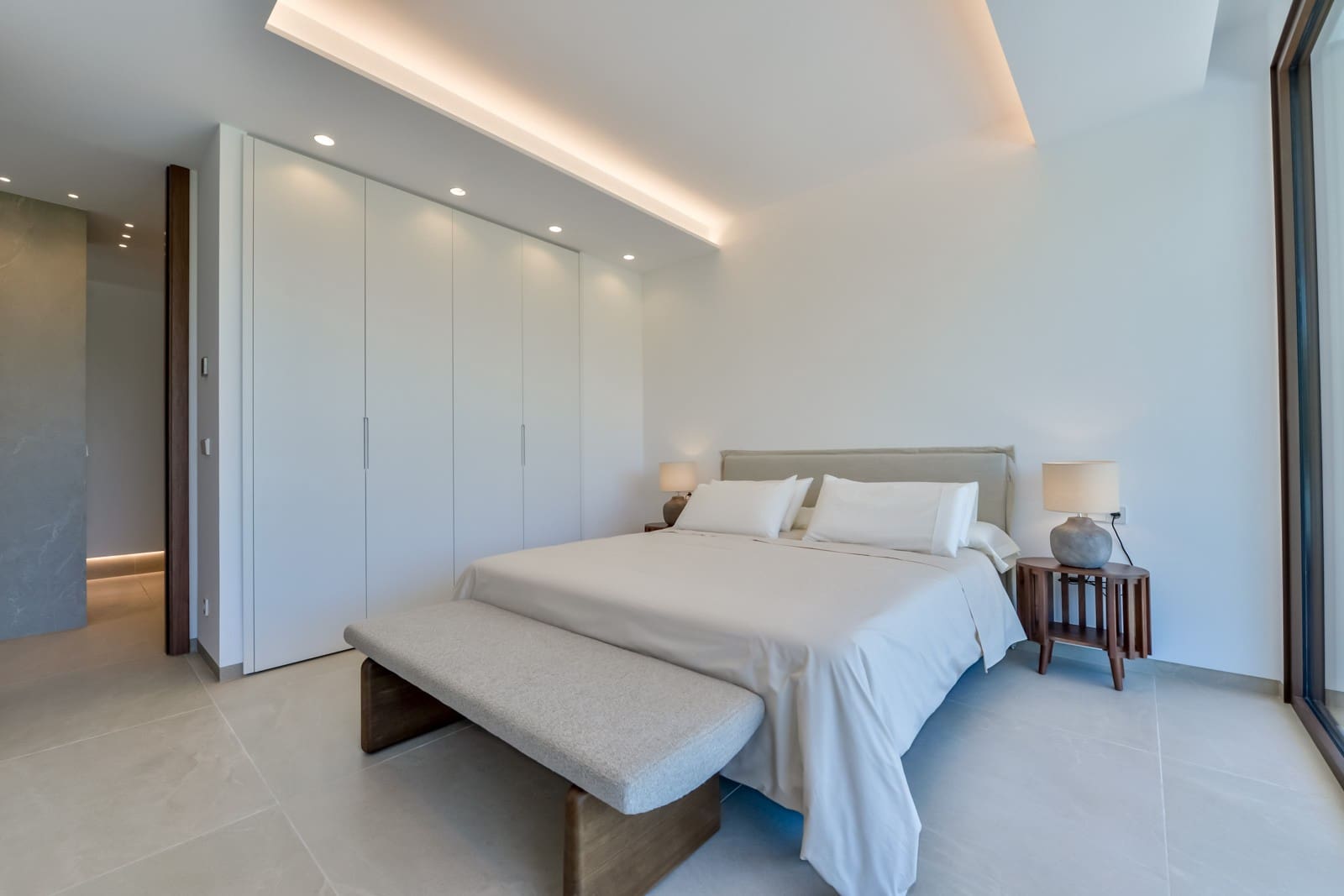 4 bedroom Villa for sale in Altea with pool garage - € 2,795,000 (Ref: 9272341)