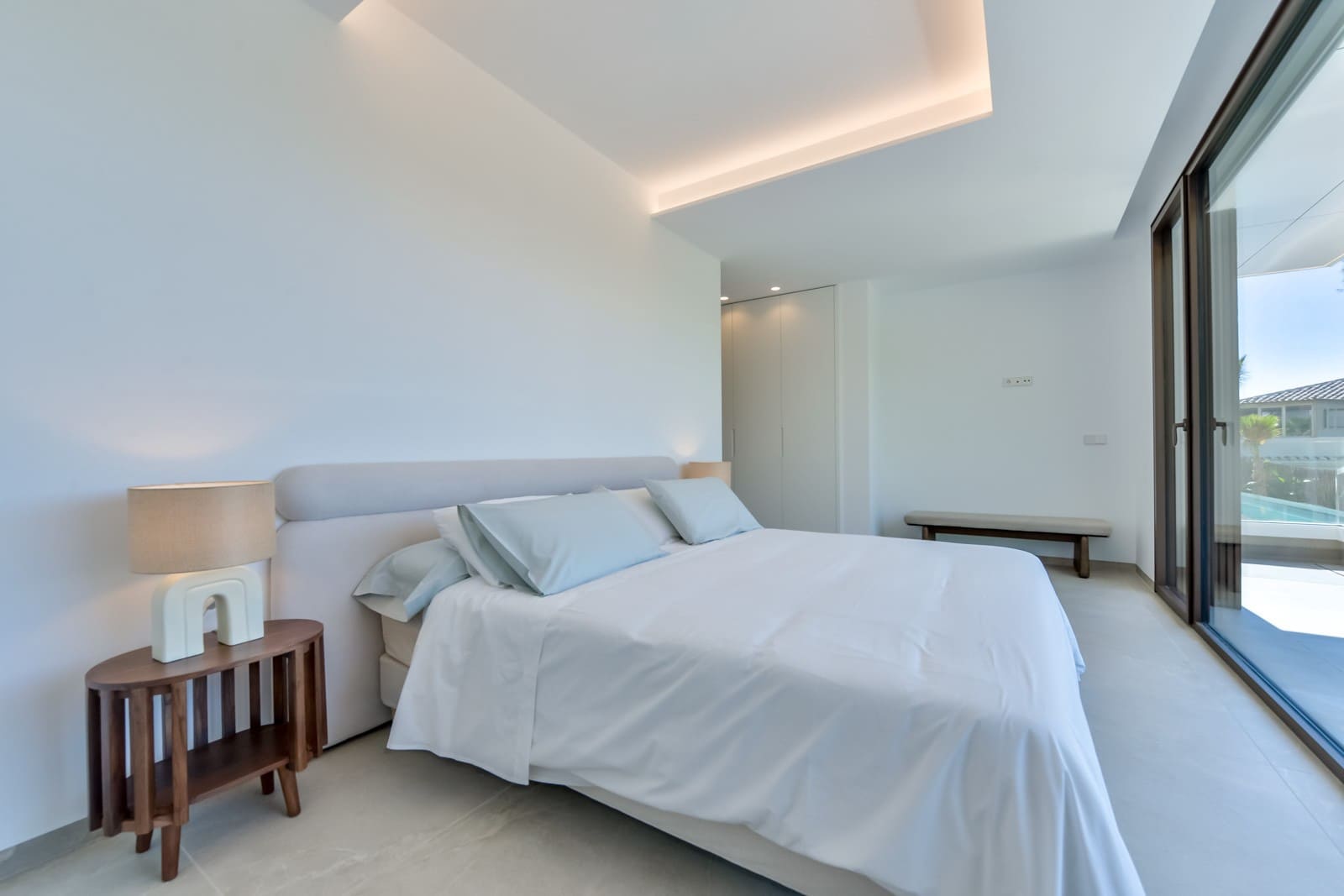 4 bedroom Villa for sale in Altea with pool garage - € 2,795,000 (Ref: 9272341)