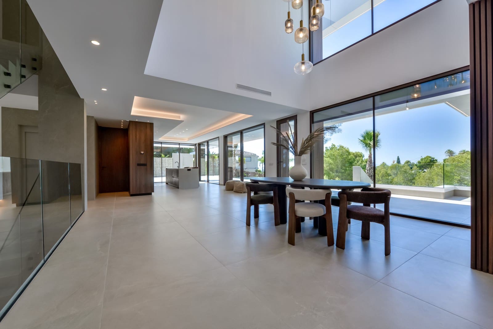 4 bedroom Villa for sale in Altea with pool garage - € 2,795,000 (Ref: 9272341)