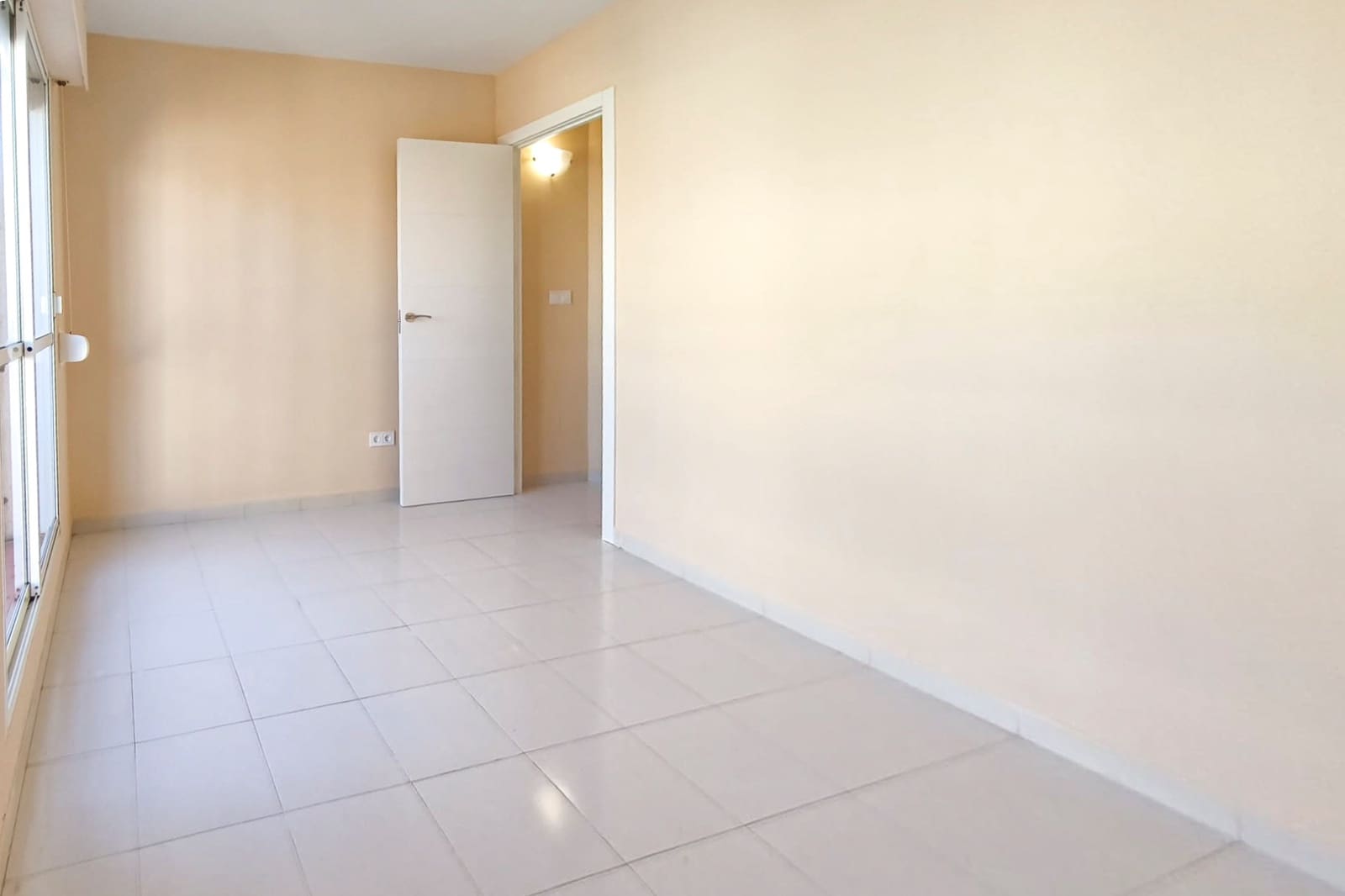 3 sovrum Bungalow till salu i Torrevieja med pool - 149 000 € (Ref: 9471160)