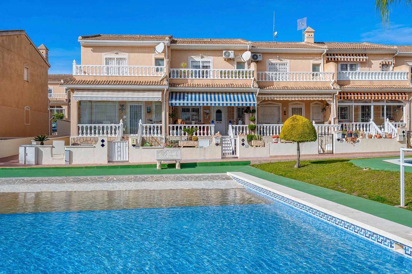 2 chambre Maison de Ville à vendre à Ciudad Quesada avec piscine - 189 000 € (Ref: 9535768)