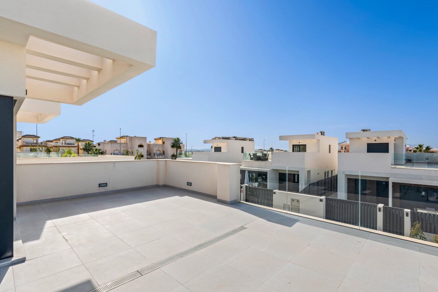 3 bedroom Terraced Villa for sale in San Fulgencio with pool - € 430,000 (Ref: 9598710)