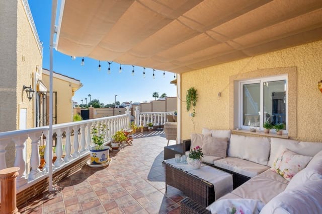 4 chambre Villa/Maison à vendre à Doña Pepa, Rojales avec piscine garage - 449 500 € (Ref: 9604687)