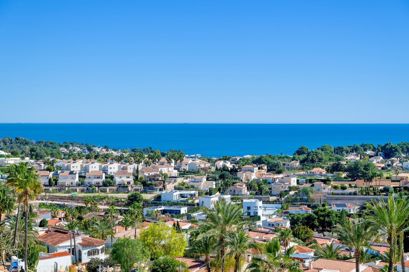 2 quarto Bungalow para venda em Calpe / Calp com piscina garagem - 199 000 € (Ref: 9622391)