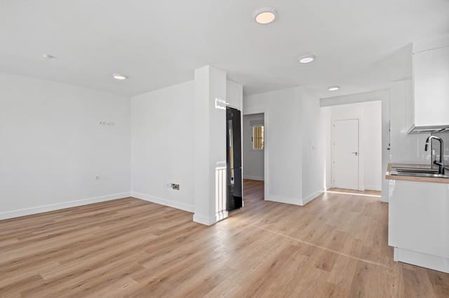 3 makuuhuone Rivitalo myytävänä paikassa Rojales mukana uima-altaan - 269 000 € (Ref: 9651295)