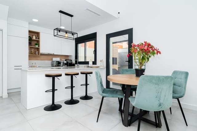 3 chambre Villa/Maison à vendre à Los Montesinos avec piscine garage - 449 000 € (Ref: 9686200)