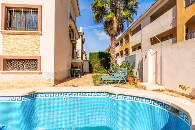 Chalet de 6 habitaciones en Villamartin, Orihuela en venta con piscina garaje - 365.000 € (Ref: 9686201)