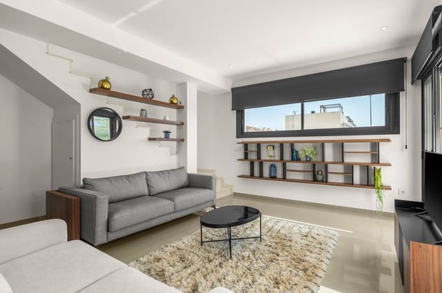 3 chambre Villa/Maison à vendre à Ciudad Quesada, Rojales avec piscine garage - 499 000 € (Ref: 9726454)