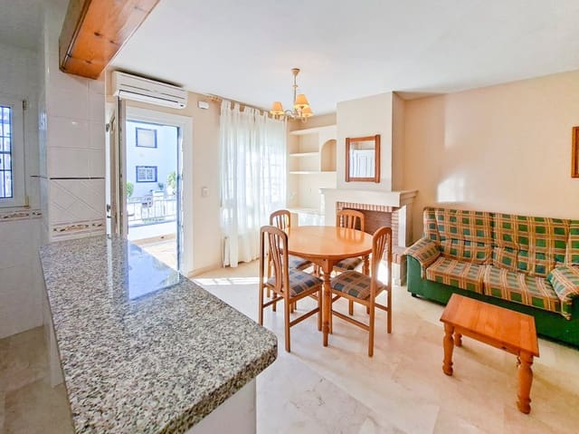 Casa de 2 habitaciones en Villamartin, Orihuela en venta con piscina - 215.000 € (Ref: 9730212)