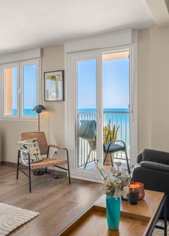 Apartamento de 2 habitaciones en Guardamar Playa, Guardamar del Segura en venta - 298.000 € (Ref: 9783180)