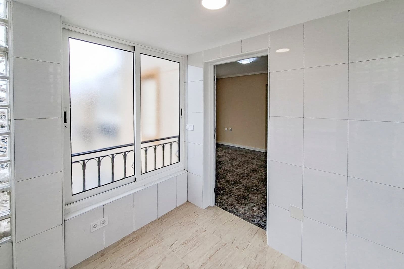 2 soveværelse Bungalow til salg i Orihuela Costa med swimmingpool - € 149.000 (Ref: 9821497)