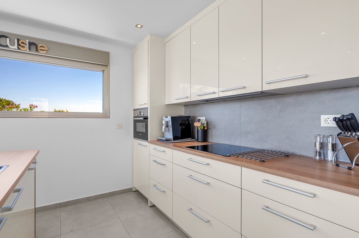 3 soverom Villa til salgs i La Marina med svømmebasseng garasje - € 595 000 (Ref: 9851048)