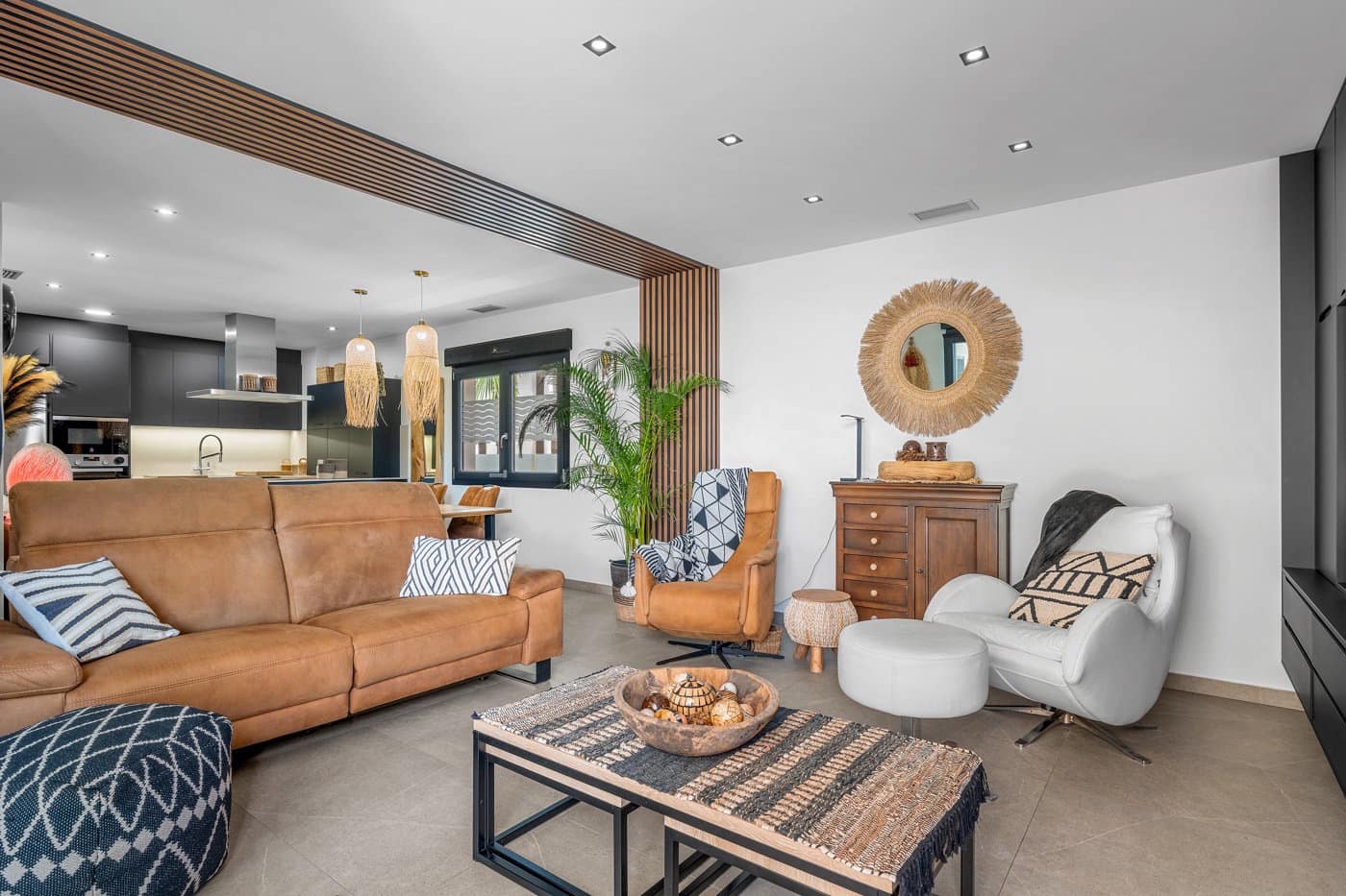 3 soveværelse Villa til salg i Benijofar med swimmingpool garage - € 699.000 (Ref: 9929044)