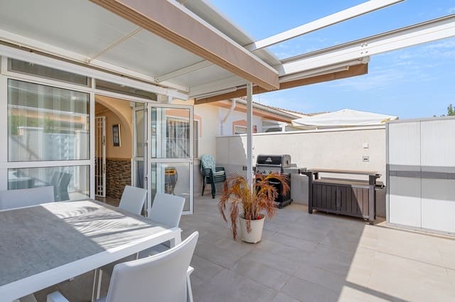 2 soverom Hus til salgs i Ciudad Quesada, Rojales med svømmebasseng - € 185 000 (Ref: 9965528)