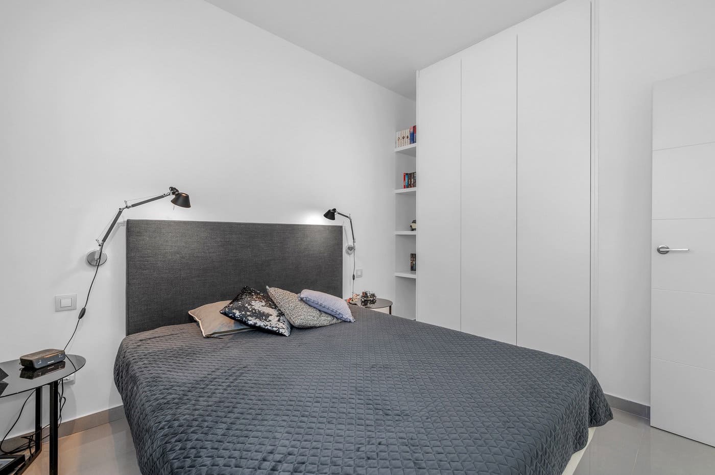 4 sypialnia Willa na sprzedaż w Guardamar del Segura z basenem garażem - 1 250 000 € (Ref: 9999567)