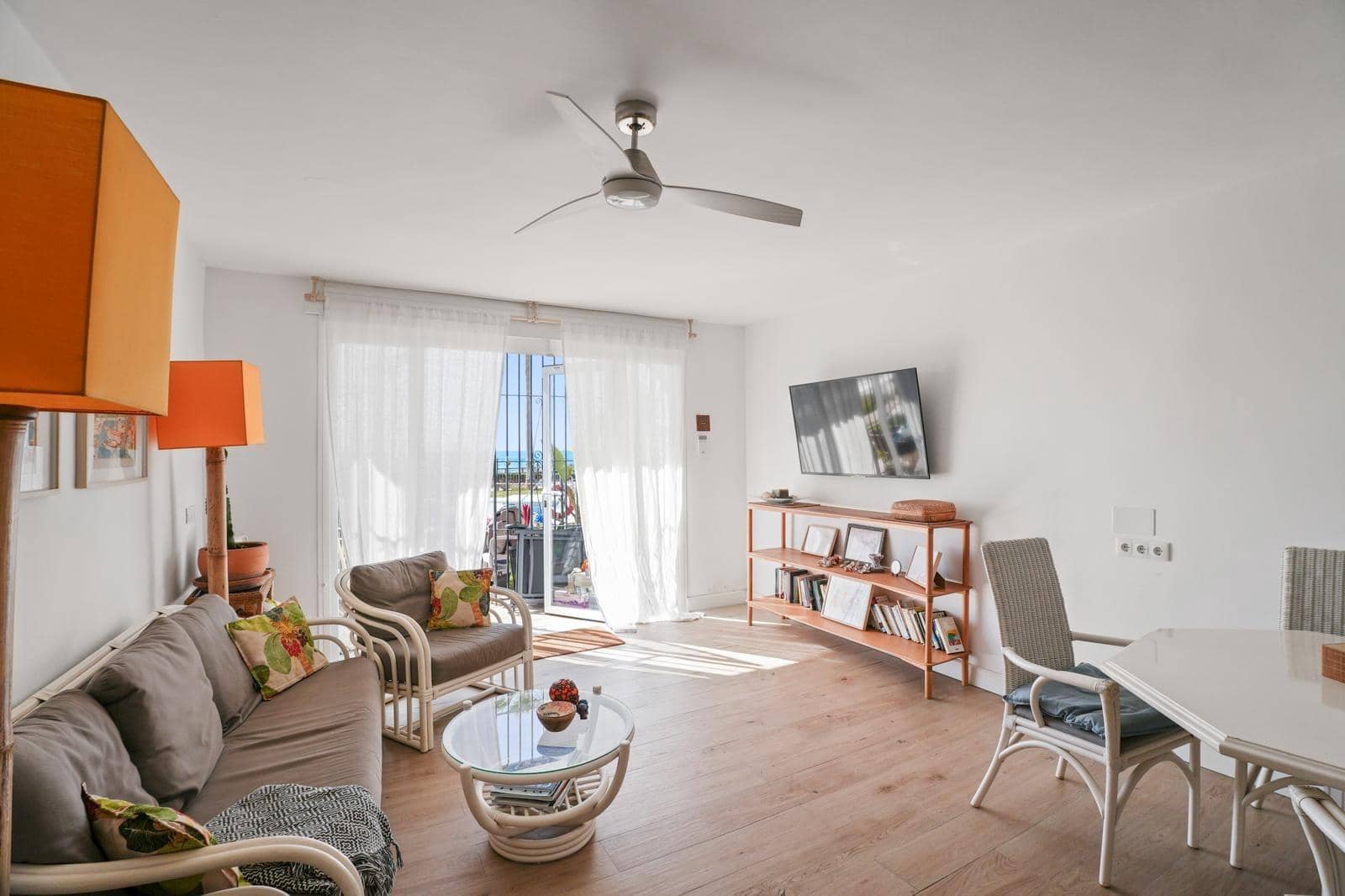 3 sovrum Lägenhet till salu i Calahonda med pool garage - 824 000 € (Ref: 10022571)