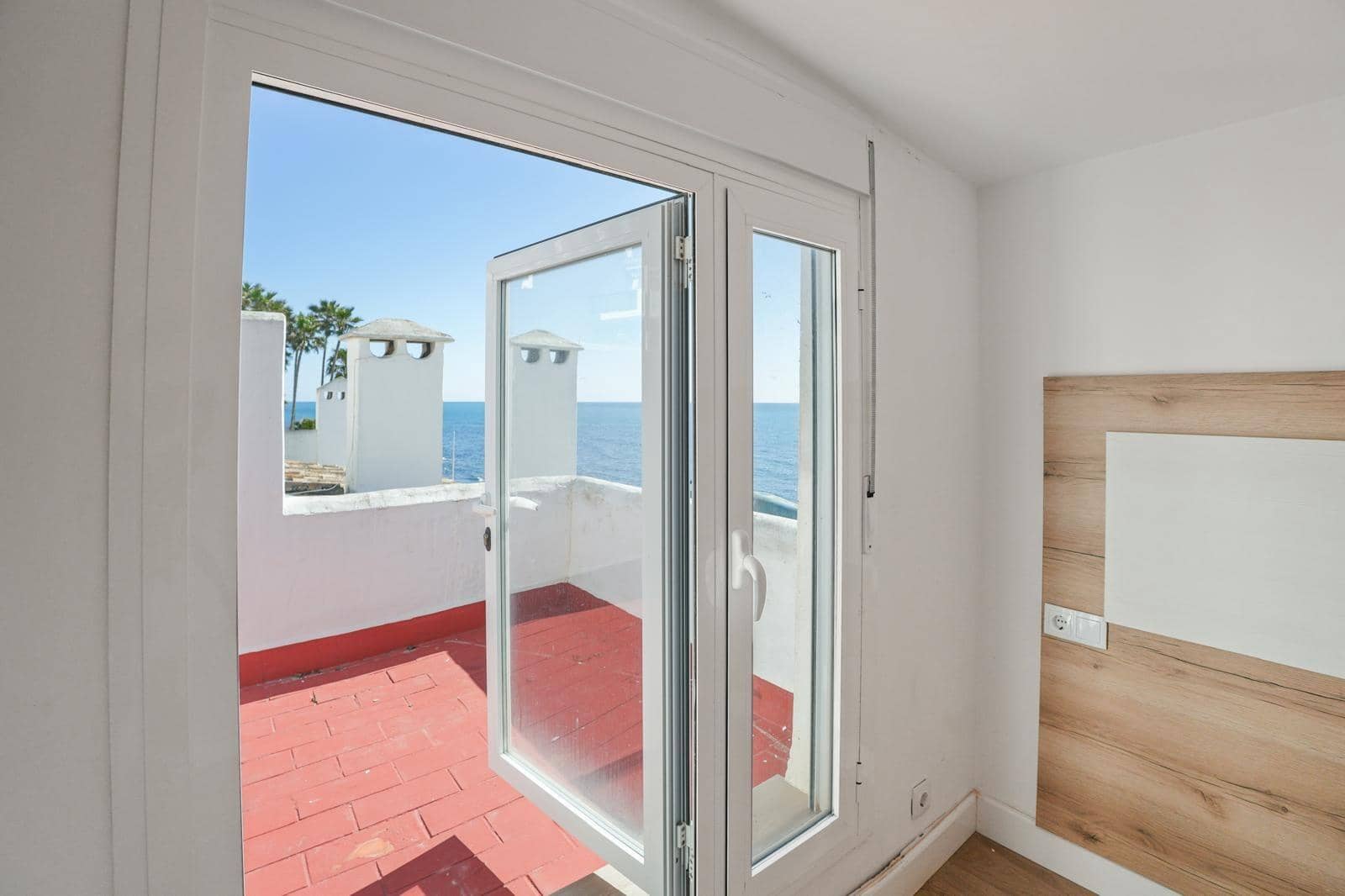 3 sovrum Lägenhet till salu i Calahonda med pool garage - 824 000 € (Ref: 10022571)
