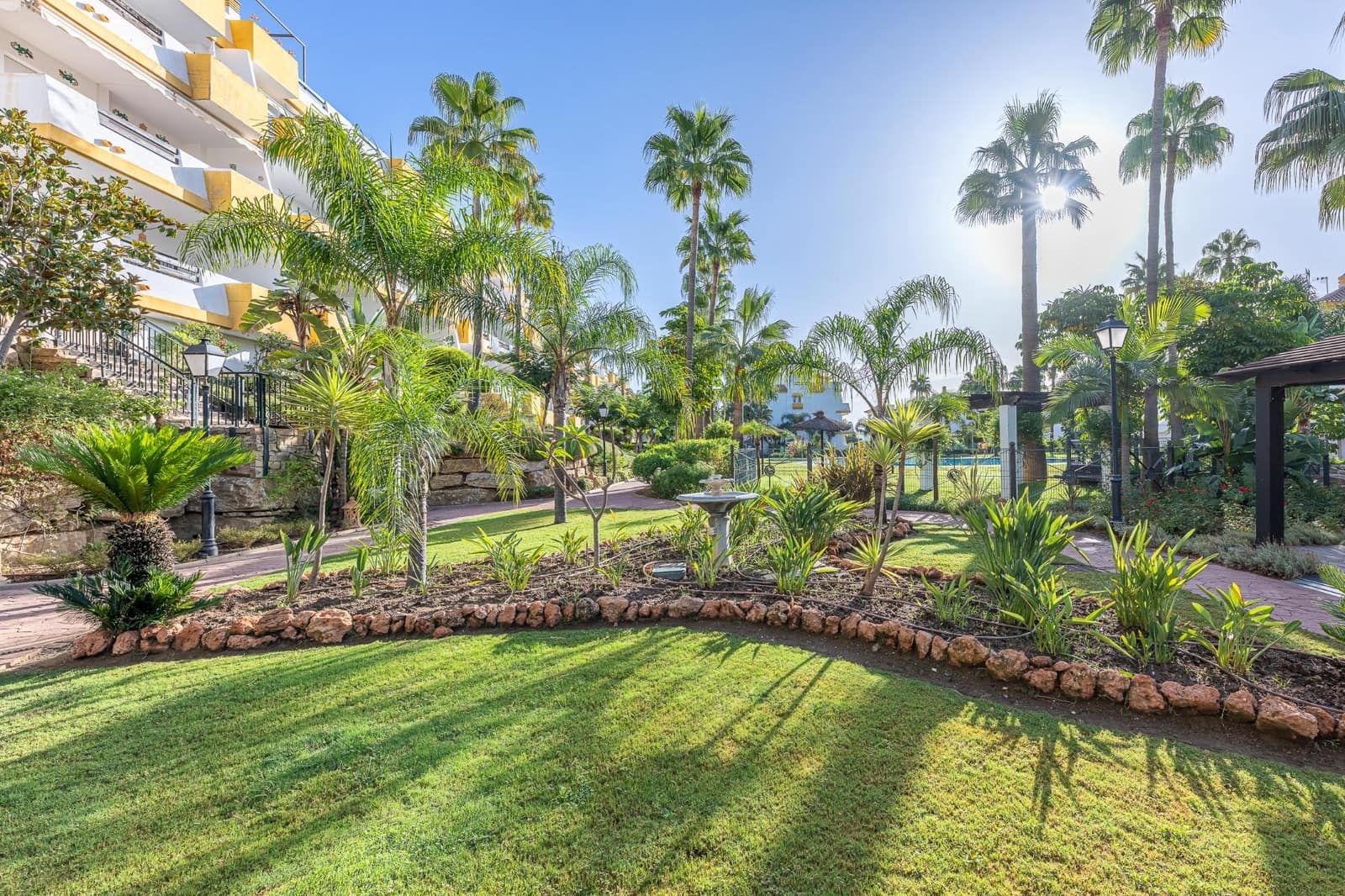 2 soverom Leilighet til salgs i Mijas med svømmebasseng garasje - € 315 000 (Ref: 10041245)