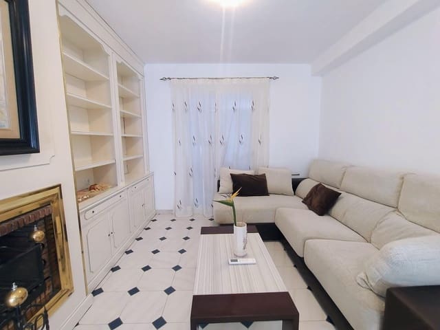 4 sypialnia Dom szeregowy do wynajęcia w Fuengirola - 1 600 € (Ref: 10102757)