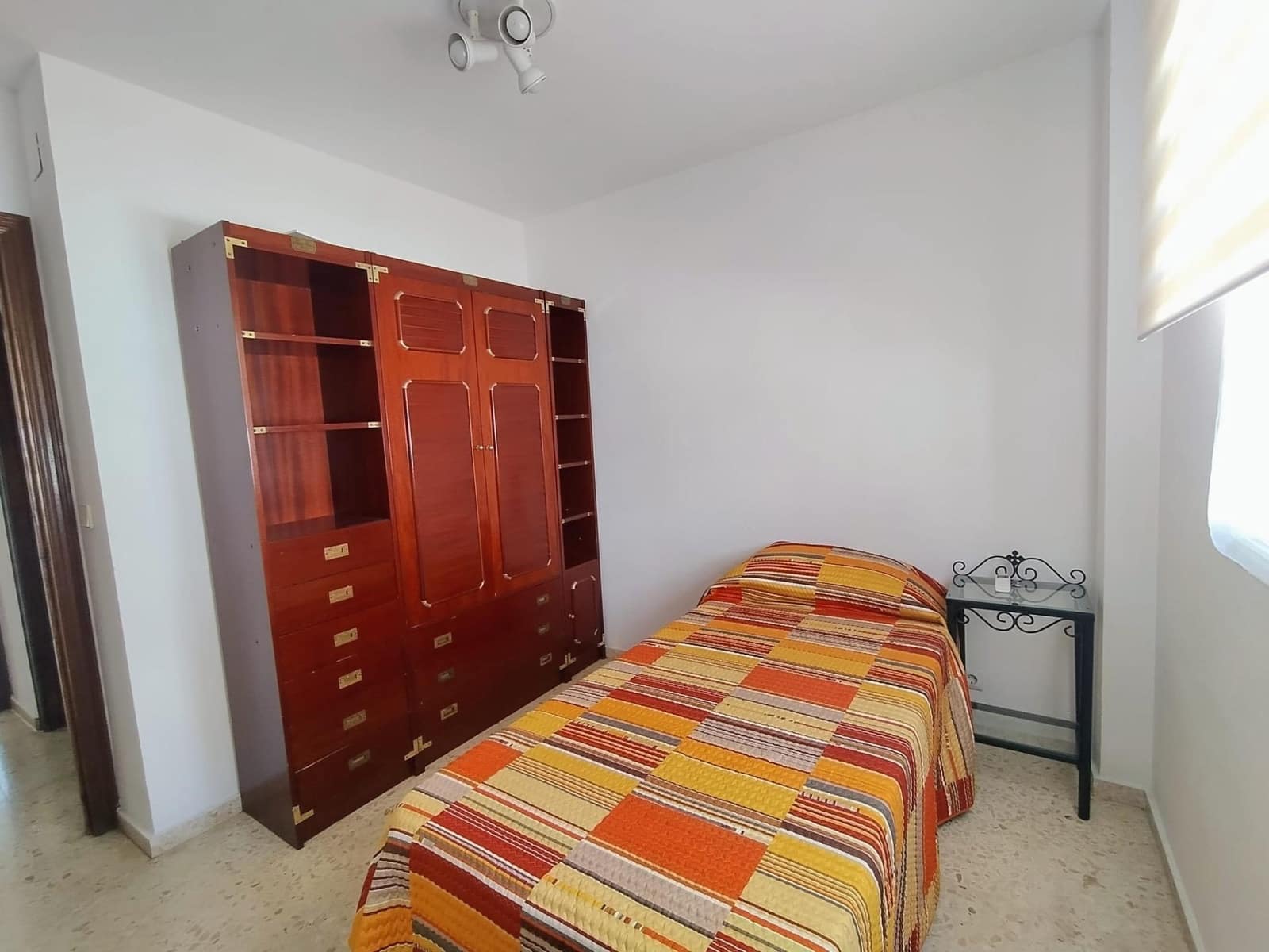 4 bedroom Terraced Villa for rent in Fuengirola - € 1,600 (Ref: 10102757)