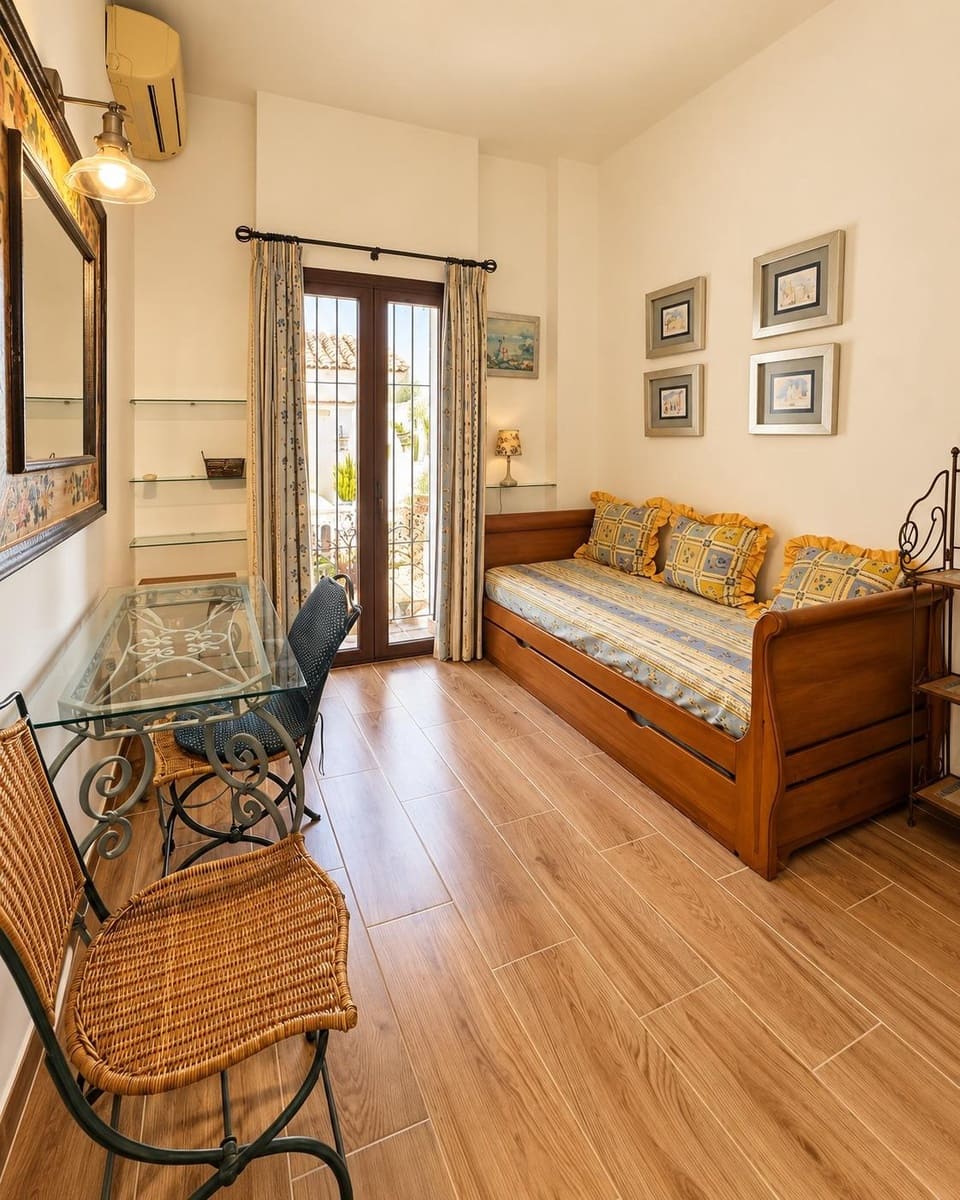 Apartamento de 4 habitaciones en Fuengirola en alquiler con piscina garaje - 1.400 € (Ref: 10109790)