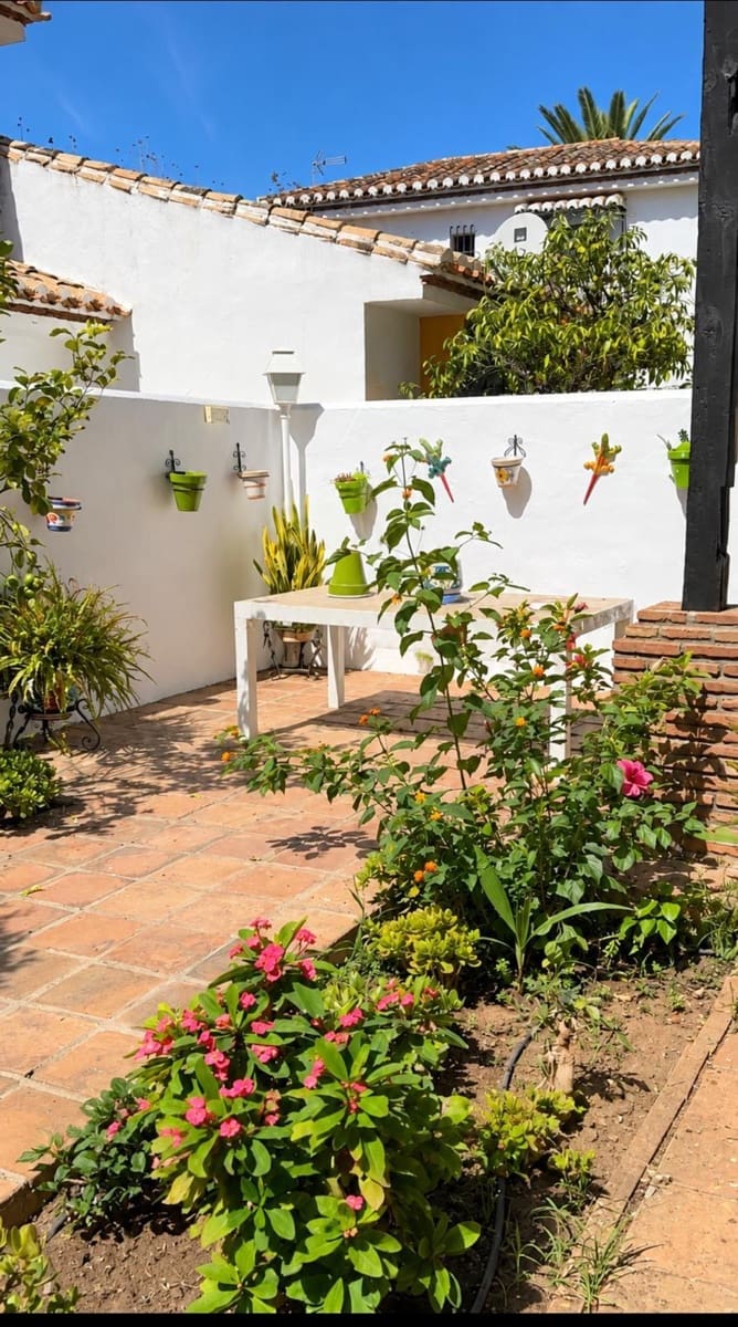 Apartamento de 4 habitaciones en Fuengirola en alquiler con piscina garaje - 1.400 € (Ref: 10109790)