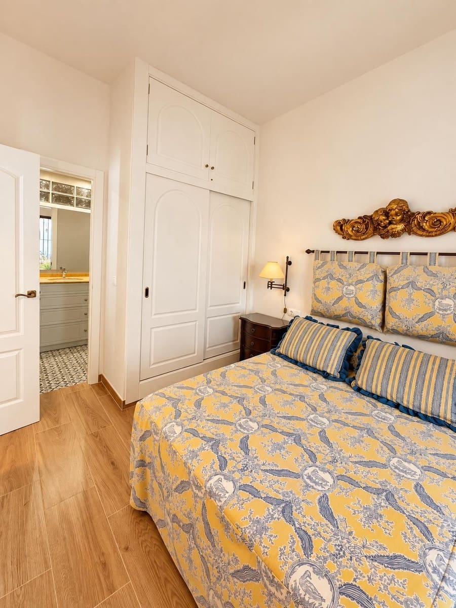 Apartamento de 4 habitaciones en Fuengirola en alquiler con piscina garaje - 1.400 € (Ref: 10109790)
