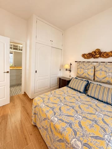 Apartamento de 4 habitaciones en Fuengirola en alquiler - 1.400 € (Ref: 10109790)