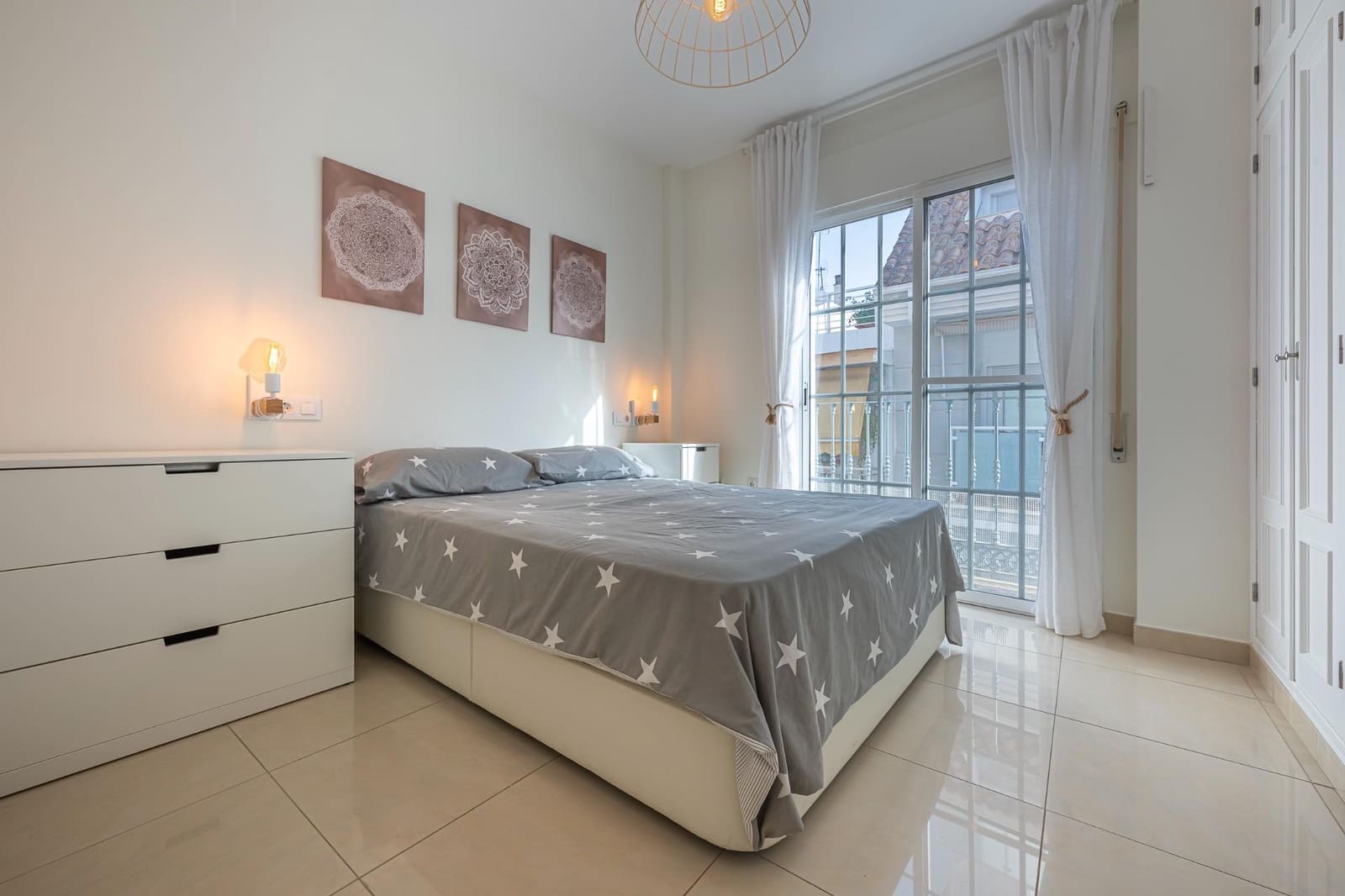 3 bedroom Apartment for rent in Fuengirola - € 1,600 (Ref: 10115755)